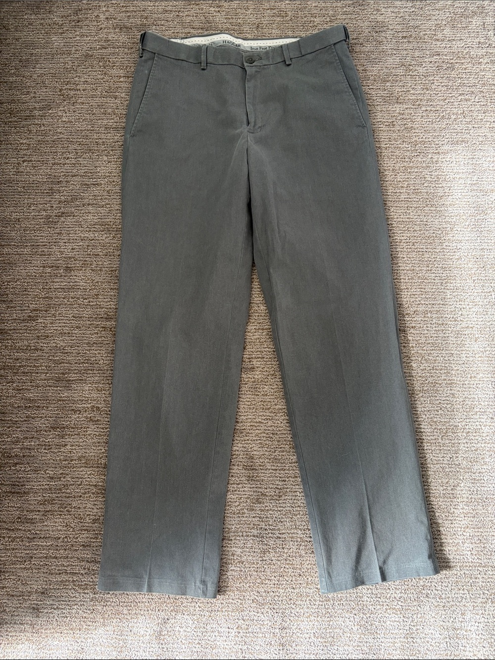 Haggar Men's Straight Leg Pants - Charcoal Gray